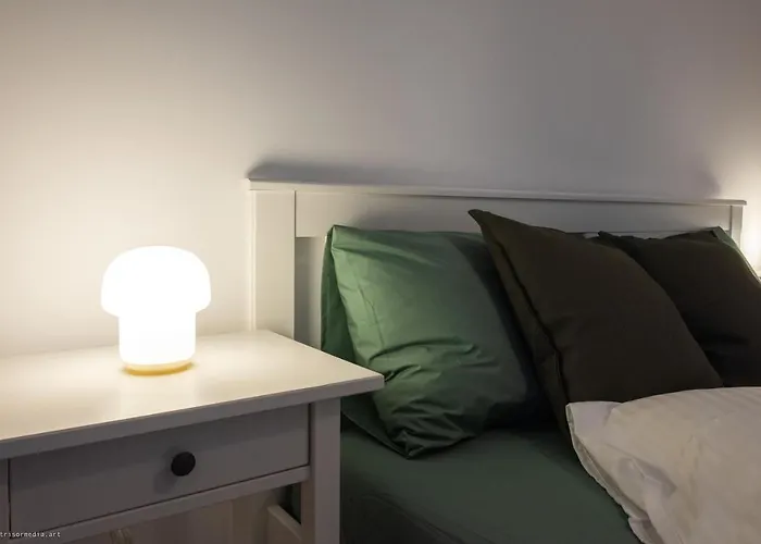 Skyline View Luxury Hotel *